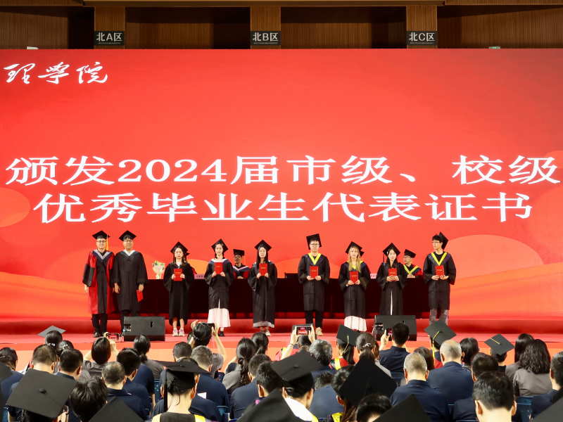 mAkv_1719113424289051574.png 02E49A874B7084173DF321313FFD1500.png